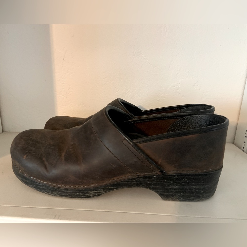 Dansko - Men’s Clogs - Brown Leather - Size 46